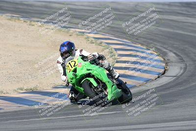 media/Nov-16-2025-Race Pace (Sun) [[8c5fa54630]]/Verified Riders/1-Turns 9 and 10 (925am)/